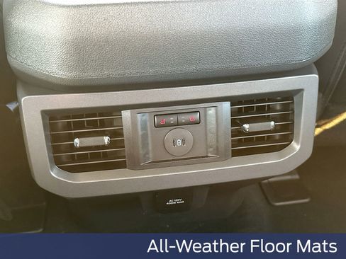 New 2026 Ford F250 Lariat w/ Black Appearance Package image 32