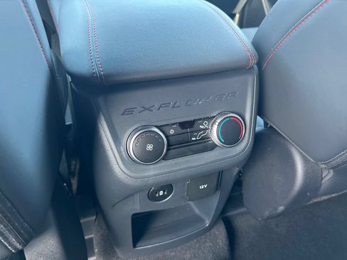 Certified 2026 Ford Explorer ST-Line RWD image 15