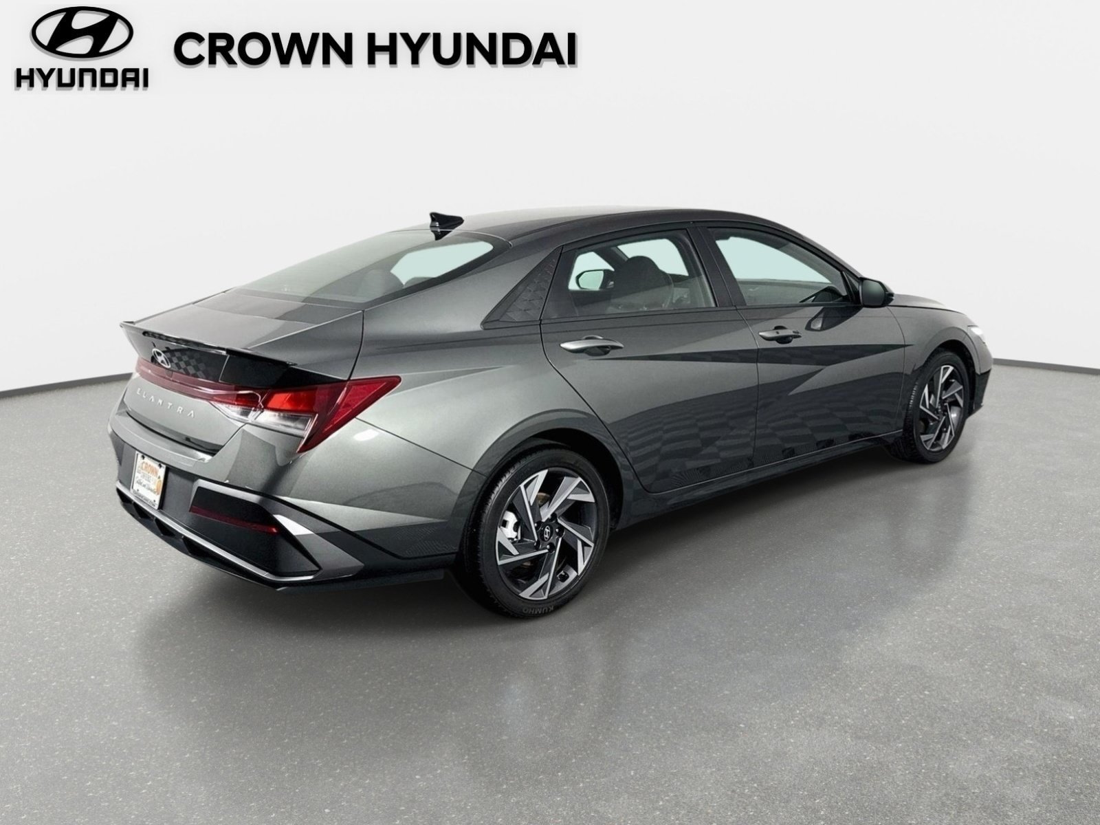 Certified 2025 Hyundai Elantra Sport FWD image 5