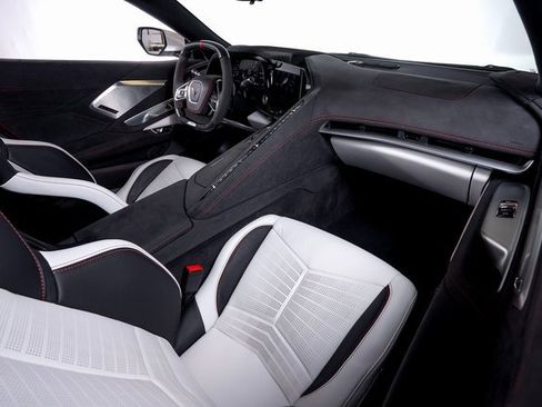 Used 2023 Chevrolet Corvette Z06 image 52