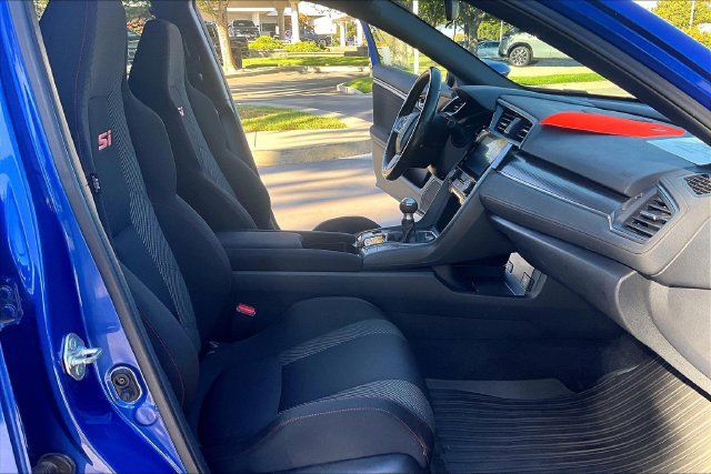 Used 2018 Honda Civic Si image 7