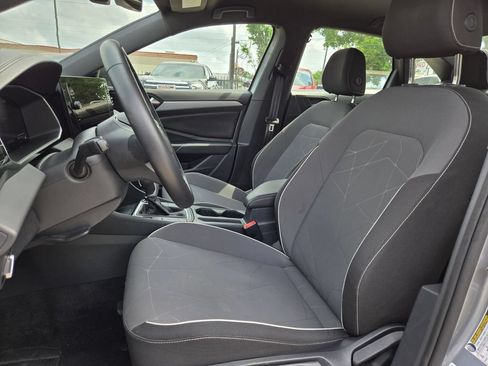 Used 2025 Volkswagen Jetta Sport FWD image 25