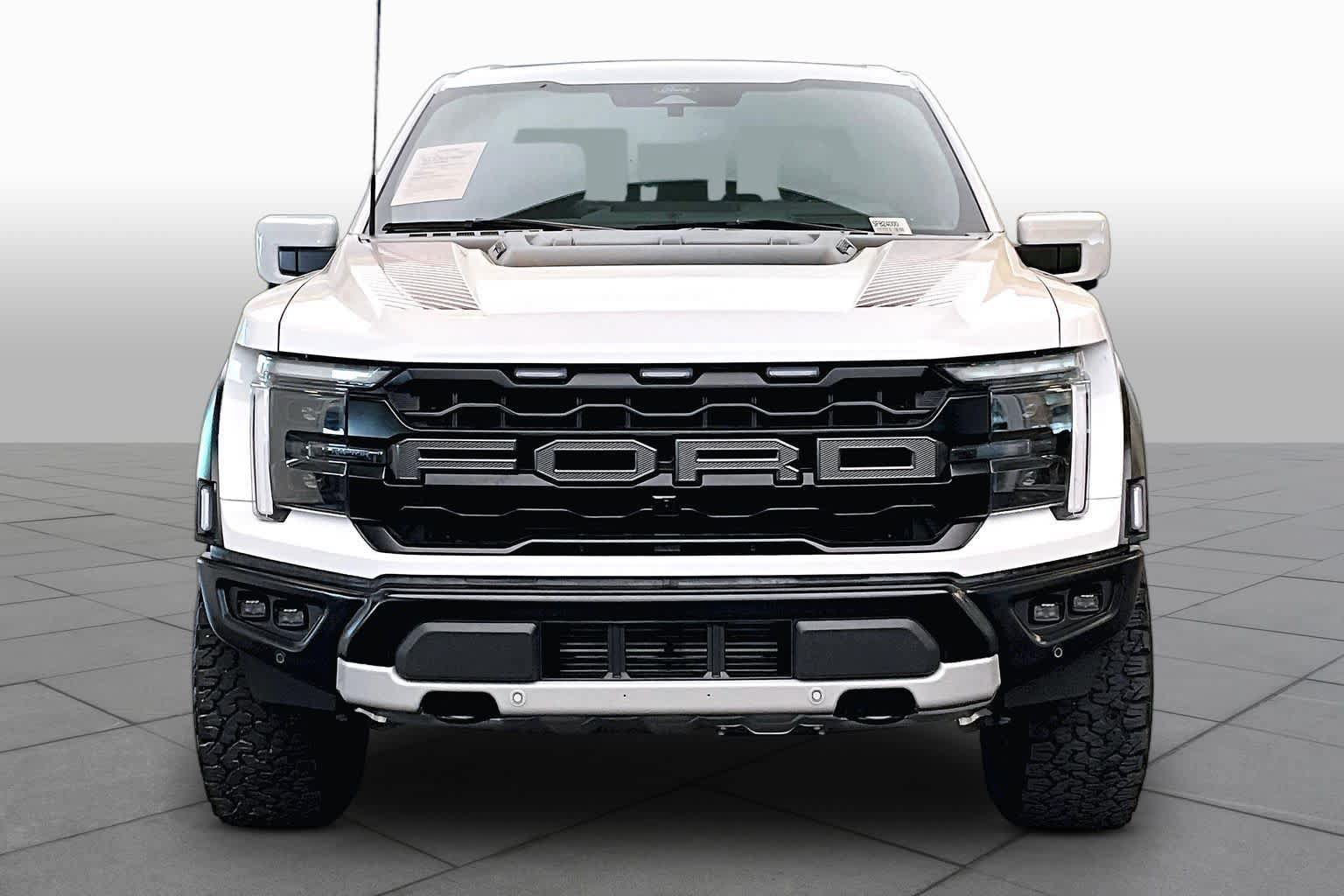 Used 2025 Ford F150 Raptor AWD/4WD image 7
