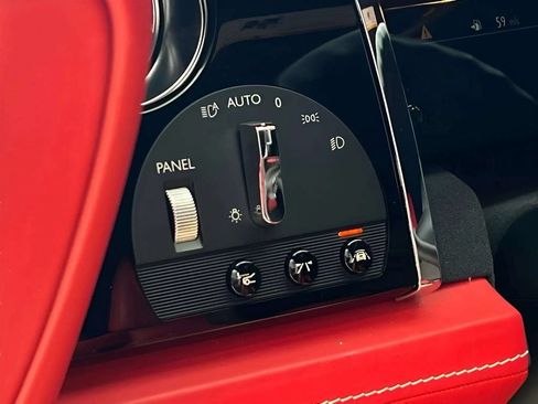 Certified 2020 Rolls-Royce Dawn RWD image 8