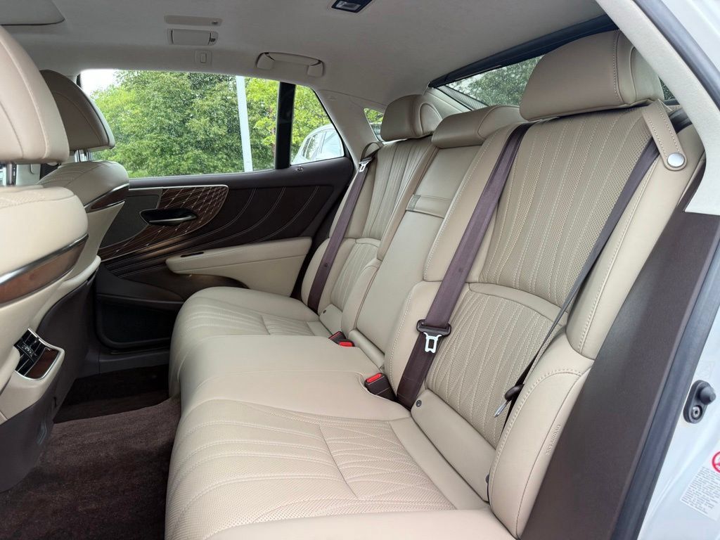 Used 2018 Lexus LS 500 AWD w/ Interior Upgrade Package image 12