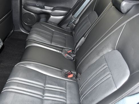 Used 2025 Honda HR-V EX-L image 47