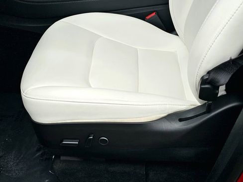 Used 2023 Tesla Model Y Long Range image 19