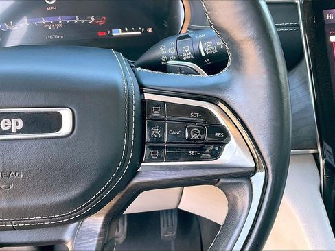 Certified 2021 Jeep Grand Cherokee L Overland w/ Advanced Protech Group III image 33