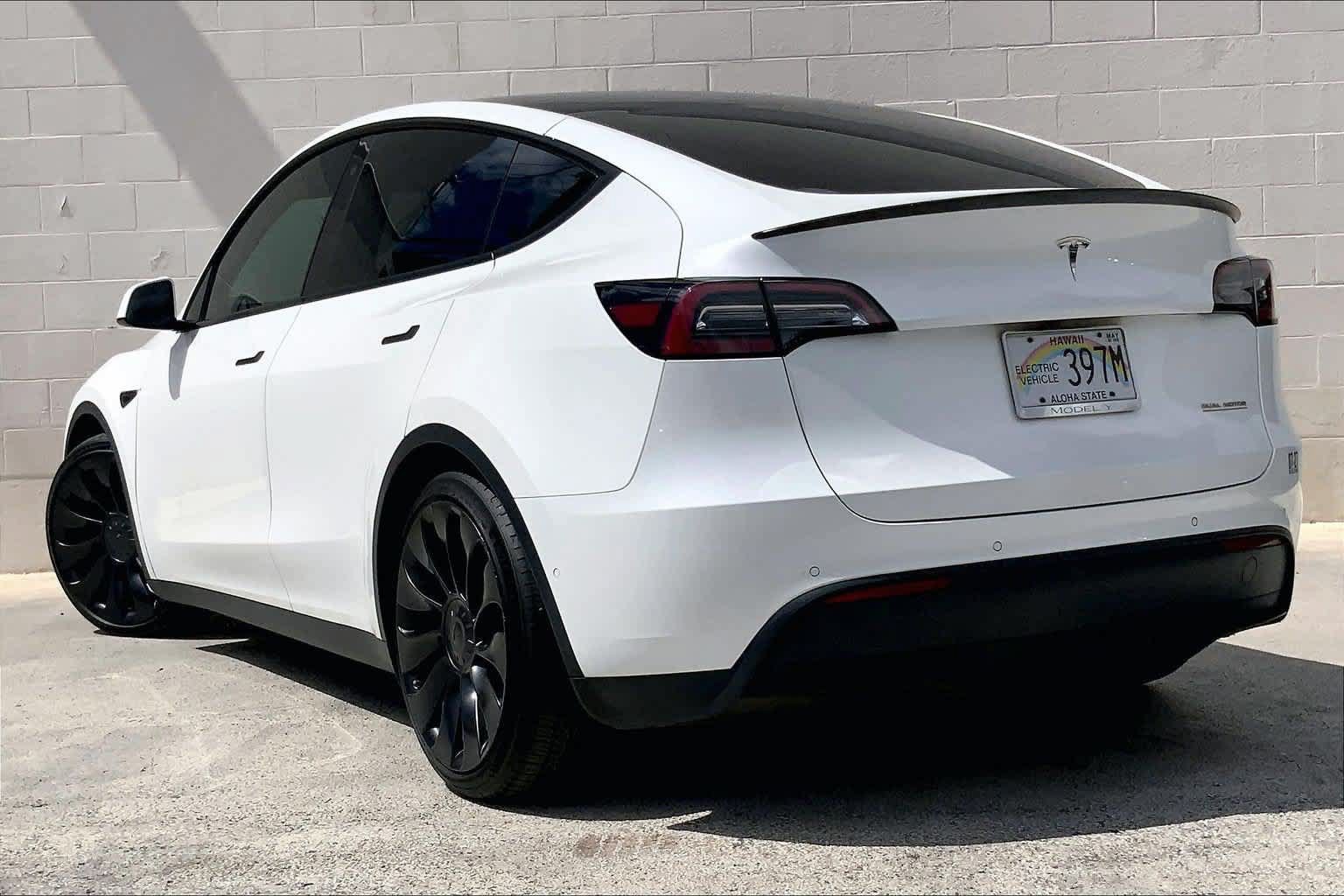 Used 2022 Tesla Model Y Performance AWD/4WD image 4