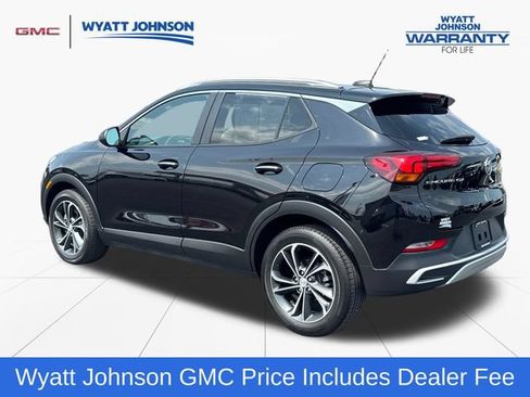 Used 2023 Buick Encore GX Select FWD image 3
