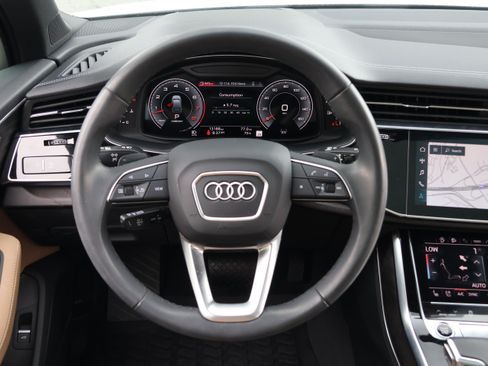 Used 2023 Audi Q7 3.0T Prestige AWD/4WD image 17