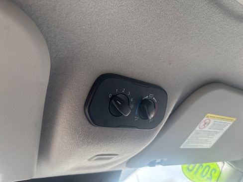 Used 2016 Ford Transit 150 XL image 22