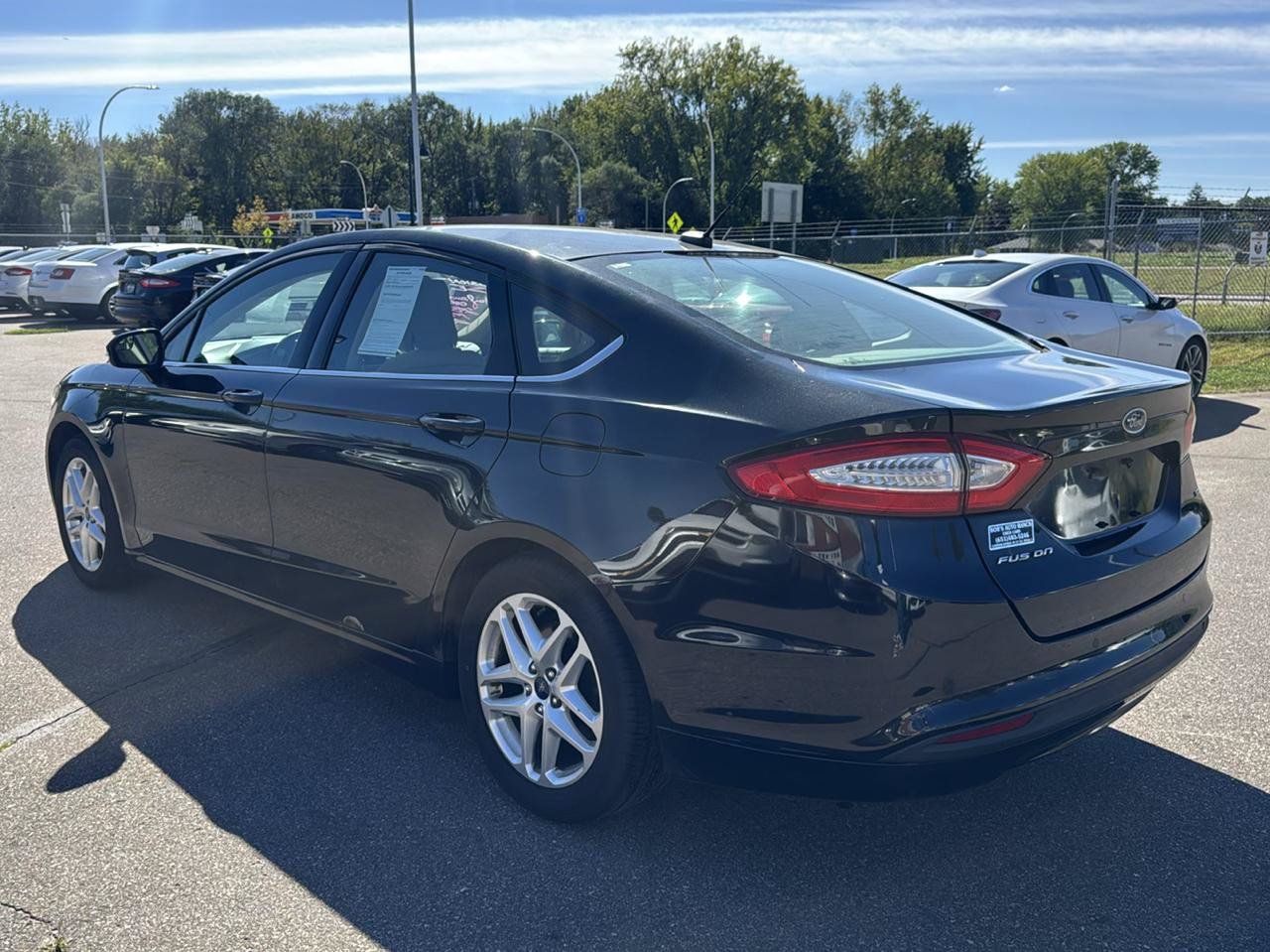 Used 2013 Ford Fusion SE FWD image 7