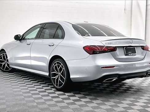Certified 2022 Mercedes-Benz E 350 Sedan image 10