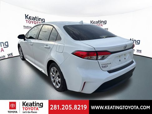 Used 2025 Toyota Corolla LE image 5