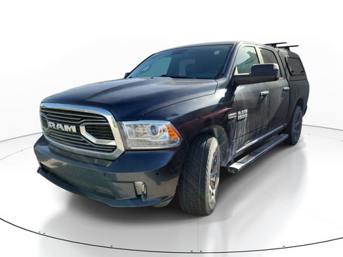 Used 2017 RAM 1500 Limited AWD/4WD image 3