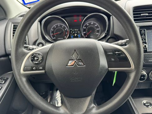 Used 2024 Mitsubishi Outlander Sport SE AWD/4WD image 14