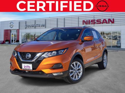 Certified 2022 Nissan Rogue Sport SV w/ Technology Package image 1