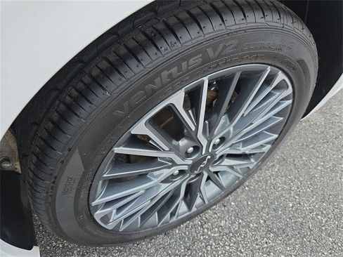 Used 2023 Kia Forte GT-Line image 17