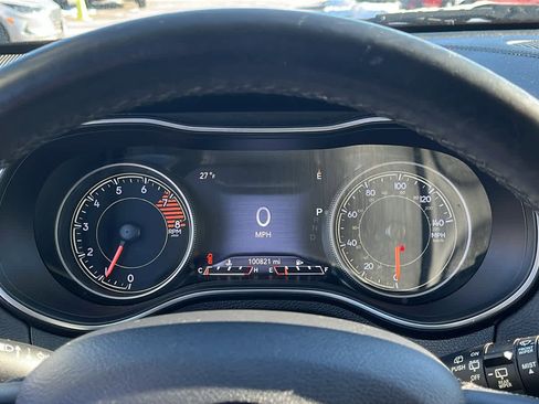 Used 2019 Jeep Cherokee Limited image 15