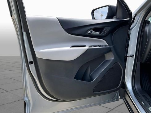 Used 2024 Chevrolet Equinox LS FWD image 20