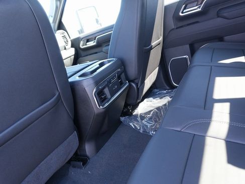 New 2025 GMC Sierra 2500 SLT w/ SLT Premium Package image 33