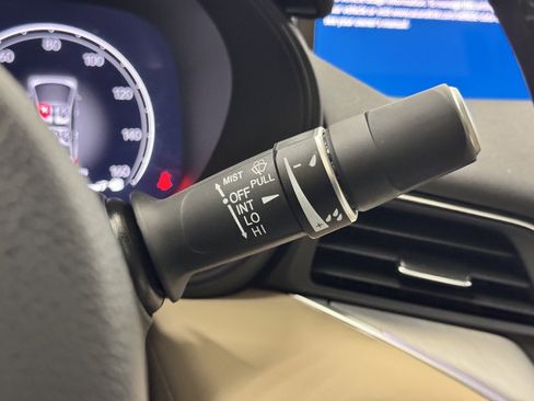 Used 2025 Acura TLX w/ Technology Package image 25