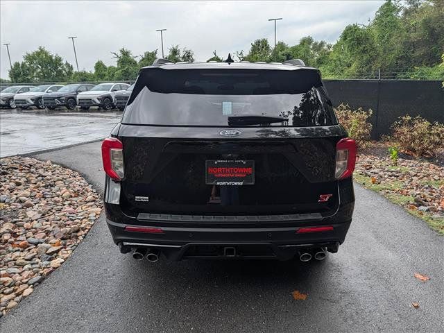 Used 2024 Ford Explorer ST w/ Equipment Group 401A AWD/4WD image 4