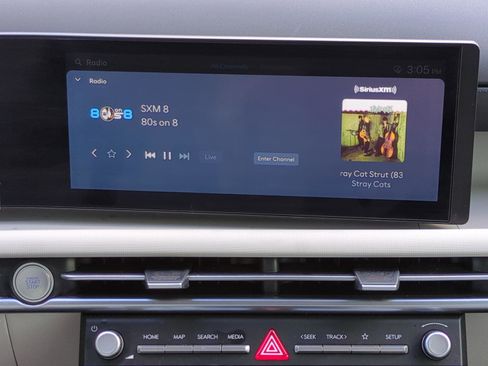 Certified 2025 Hyundai Tucson SE image 17