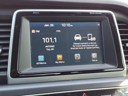 Used 2018 Hyundai Sonata Limited image 24