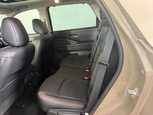 Used 2024 Nissan Pathfinder Platinum w/ Cargo Package AWD/4WD image 25