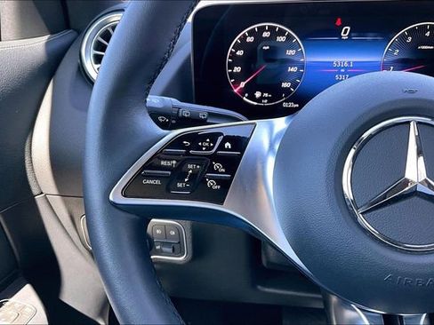 Used 2026 Mercedes-Benz GLA 250 4MATIC image 14