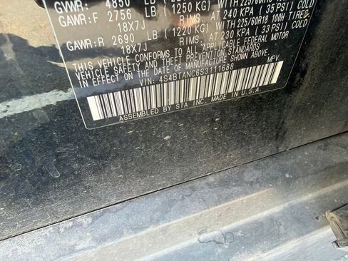 Certified 2025 Subaru Outback Limited AWD/4WD image 13