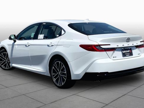 New 2026 Toyota Camry XLE image 12