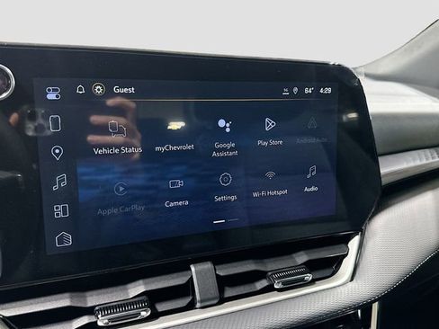 New 2026 Chevrolet Equinox LT w/ Safety and Technology Package FWD image 18