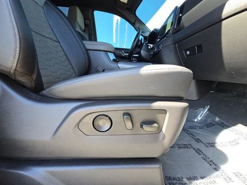 Used 2025 Chevrolet Silverado 1500 ZR2 w/ Technology Package AWD/4WD image 20