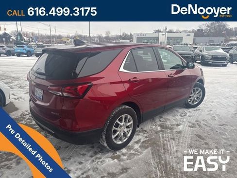 Used 2024 Chevrolet Equinox LT image 4