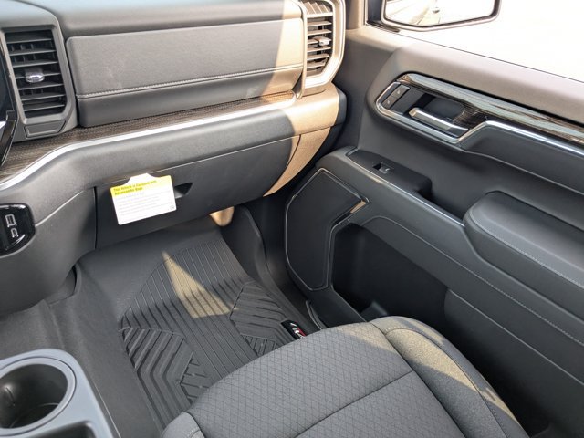 New 2026 Chevrolet Silverado 1500 RST w/ Z71 Off-Road Package AWD/4WD image 15