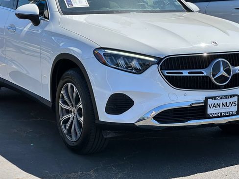 Used 2024 Mercedes-Benz GLC 300 image 10
