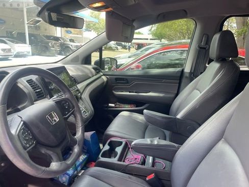 Used 2023 Honda Odyssey EX-L image 12