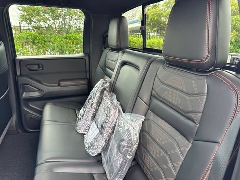 New 2026 Nissan Frontier PRO-4X w/ Pro Premium Package AWD/4WD image 15