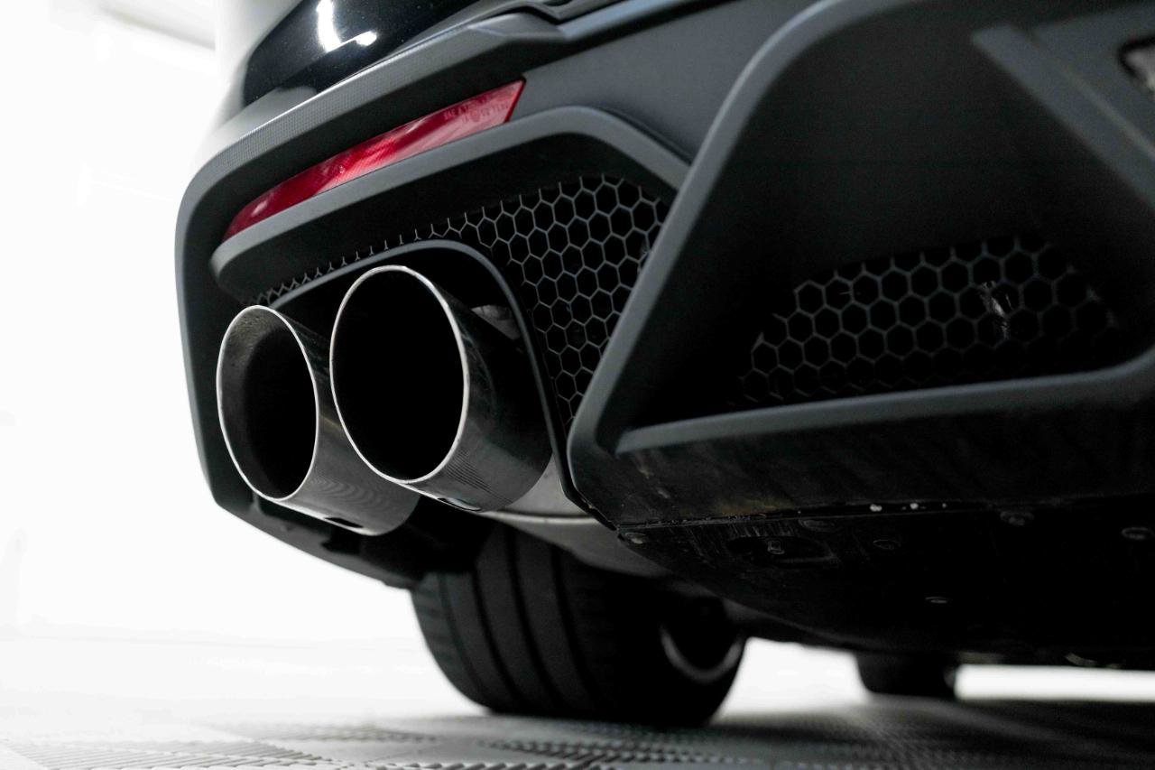 Used 2021 Ford Mustang Shelby GT500 w/ Carbon Fiber Track Pack RWD image 37
