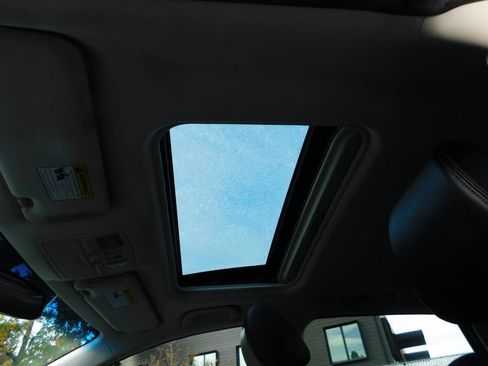 Used 2012 MAZDA CX-9 Grand Touring w/ Moonroof & Bose Audio Pkg image 19