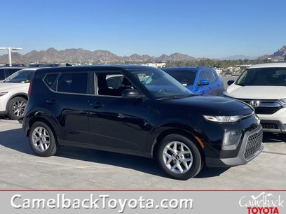 Used 2022 Kia Soul LX w/ Technology Package