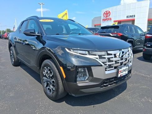 Used 2024 Hyundai Santa Cruz SEL w/ Activity Package FWD image 4
