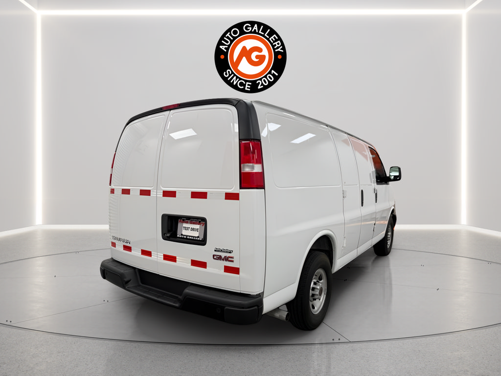 Used 2025 GMC Savana 2500 RWD image 5