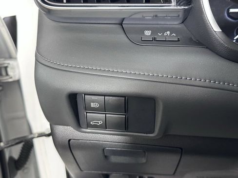 Used 2021 Toyota Highlander XSE image 26