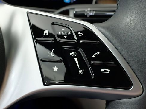 Used 2024 Mercedes-Benz C 300 4MATIC Sedan image 64