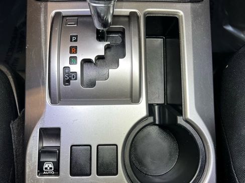 Used 2017 Toyota 4Runner SR5 image 36