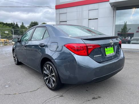 Used 2018 Toyota Corolla SE FWD image 6